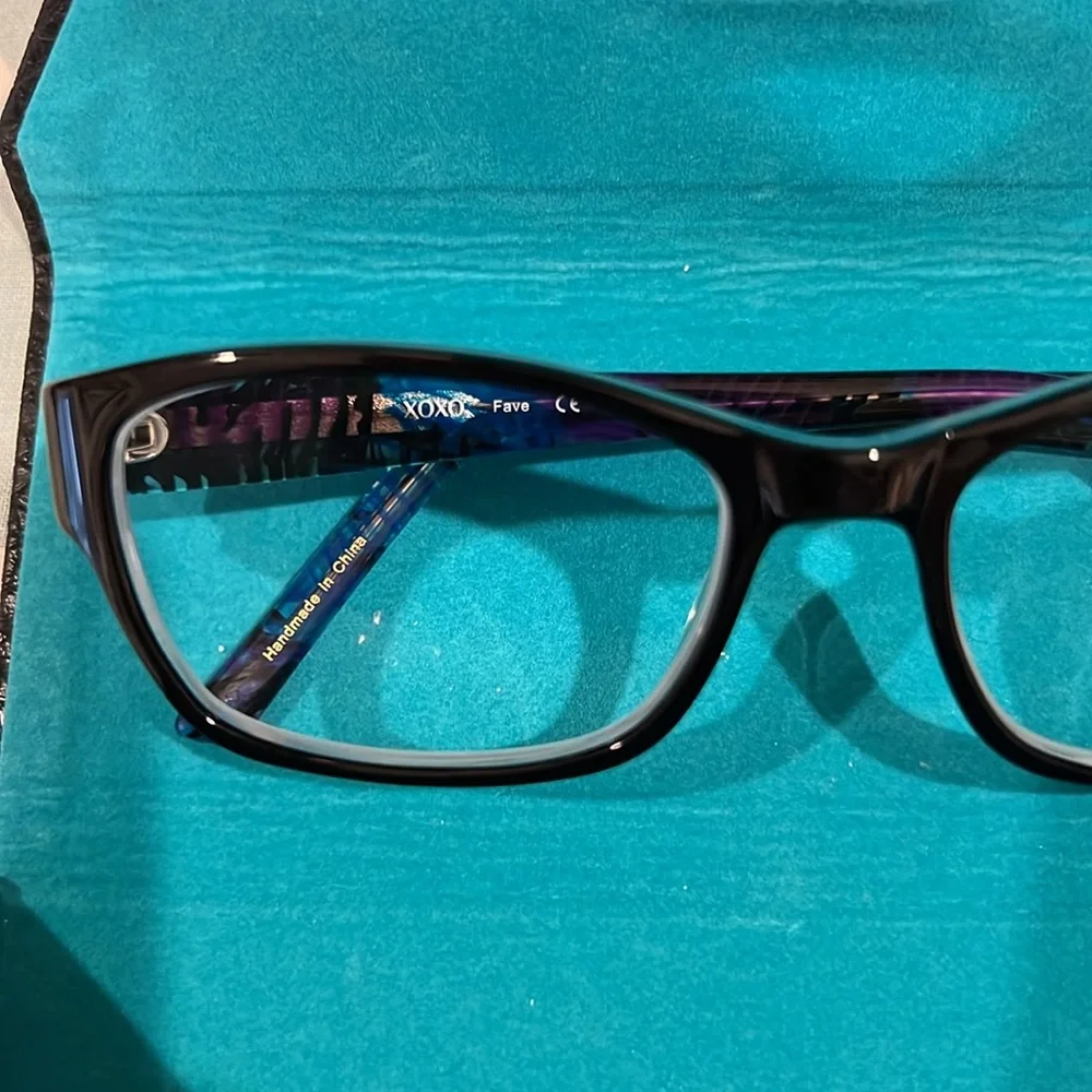 XOXO frames - Picture 4 of 10